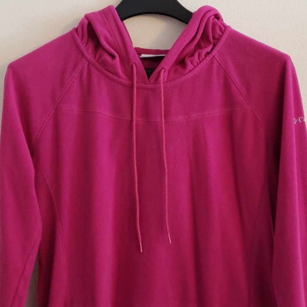 Women's Columbia light weight Hoodie Pink size L